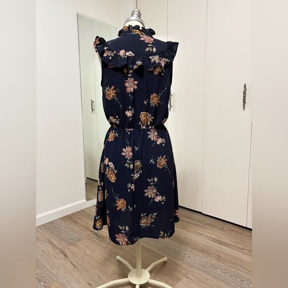 Oscar-ST Woman's Floral Ruffle Navy Button Down Sleeveless Mini Dress Small - Picture 3 of 5